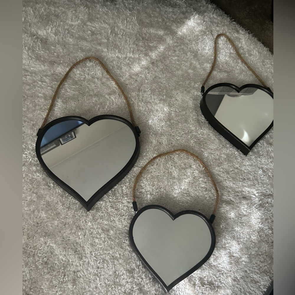 Mirrors - Picture 1 of 3
